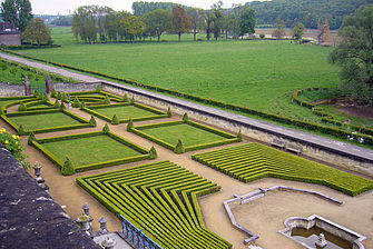 Eine symmetrisch angelegte Parkanlage © Hochschule Geisenheim