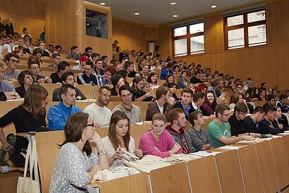 Studenten im Vorlesungsraum