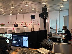 [Translate to English:] 