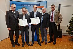 Gruppenbild mit Studenten 