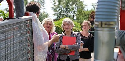 Staatssekretärin informiert sich über UV-C Bestrahlung