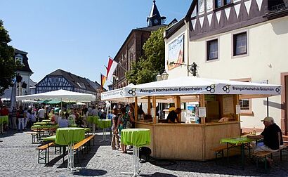 Weinstand der Hochschule