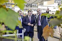 Minister Gabriel auf der Sonderschau Drohnen und Robotik im Rahmen der INTERVITIS INTERFRUCTA HORTITECHNICA 2016