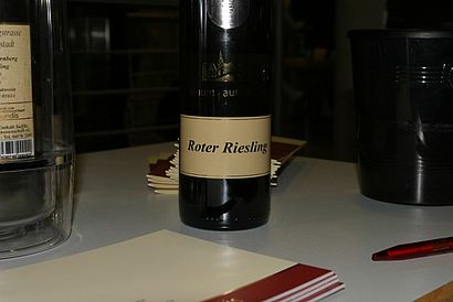 Roter Riesling Flasche