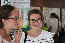 Eine junge Frau lächelt freundlich in die Kamera. © Hochschule Geisenheim