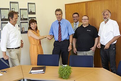 Aufnahme bei der Unterzeichnung 