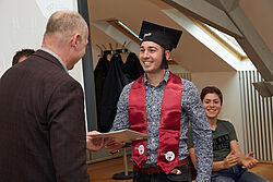 [Translate to English:] 