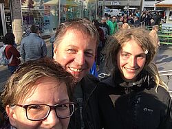 Gruppenfoto mit Robert Loenarz 