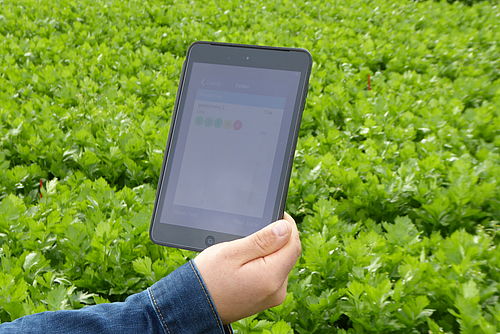 "GS-Mobil" App mit einem Tablet bedienen