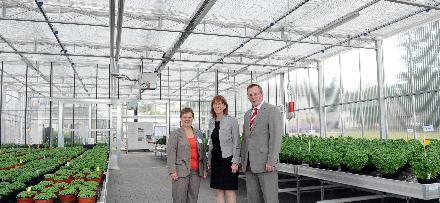 Gruppenbild im Gewächshaus